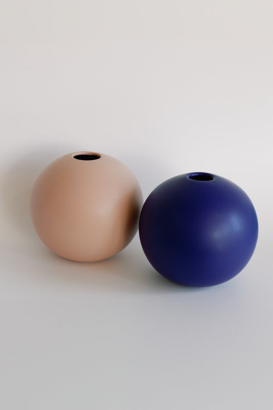 Orb Vase - Medium