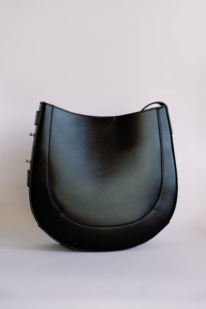 The Curved Saddle Bag