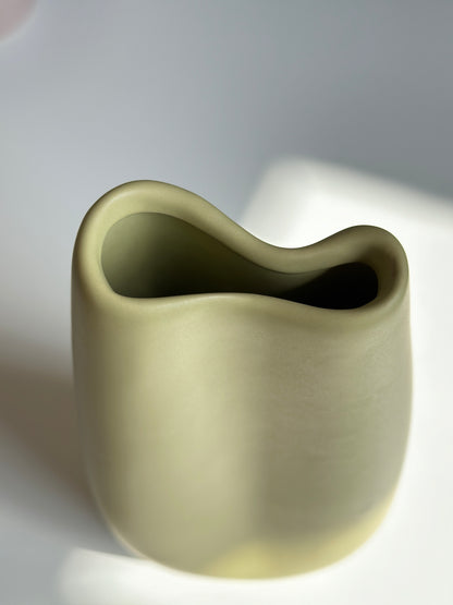 Bifold Vase